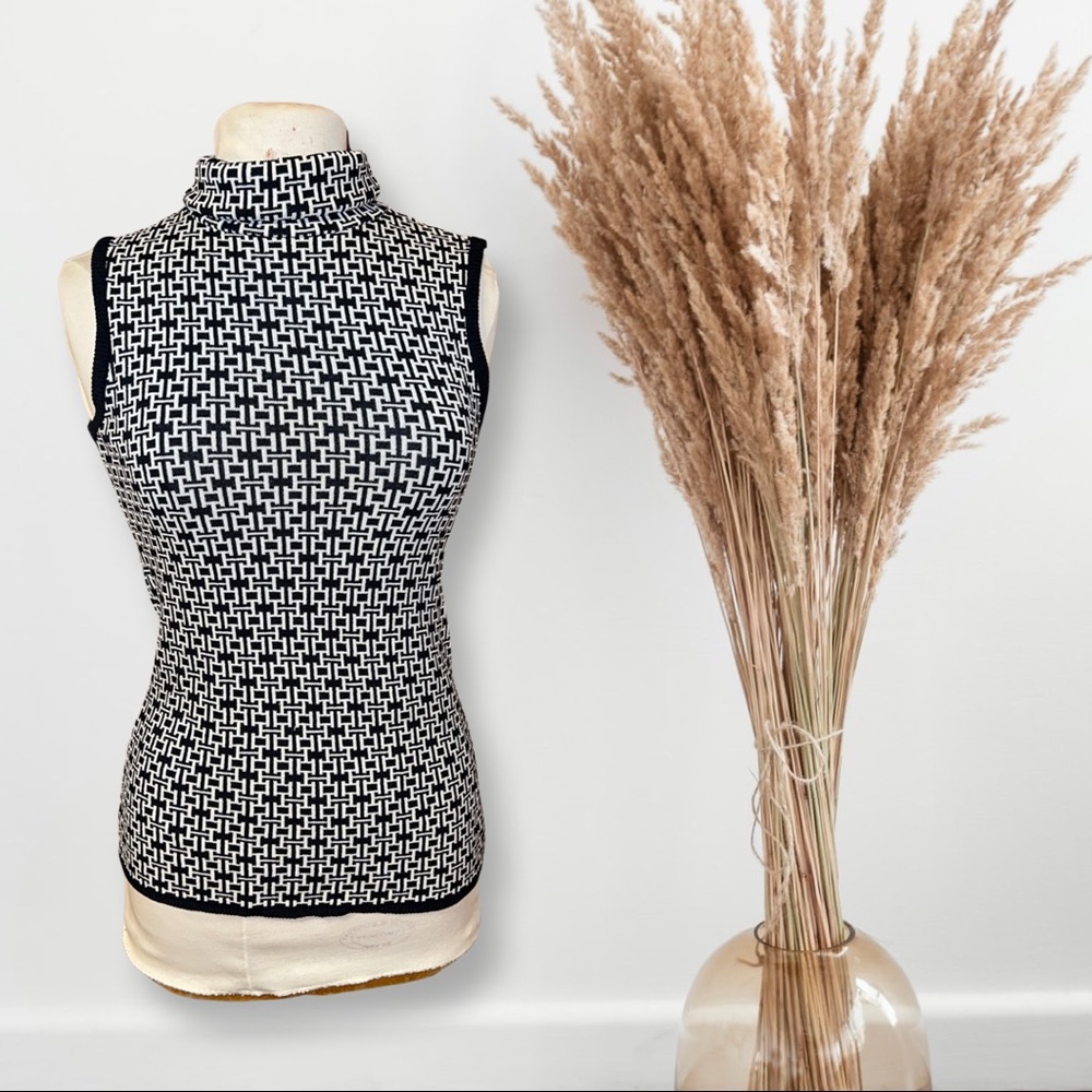 I.N.C turtlenecks top black n white business casual summer sleeveless blouse